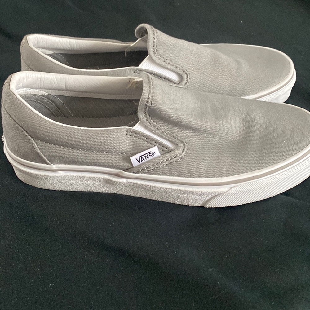 Brand new van slip ons size 6.5W/ 5M